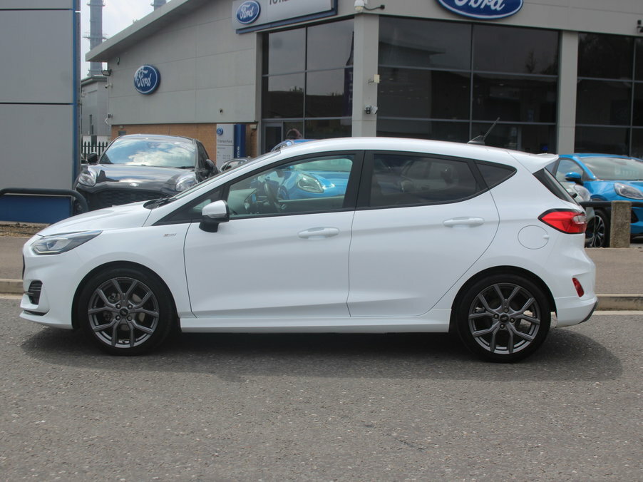 Ford Fiesta 1.0 Ecoboost Hybrid Mhev 125 St-line White #5