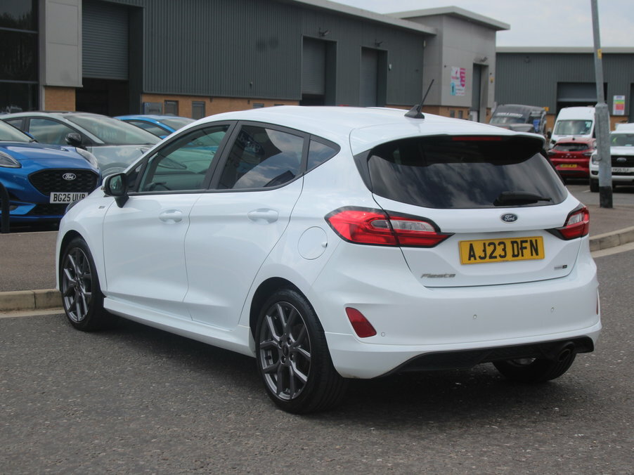 Ford Fiesta 1.0 Ecoboost Hybrid Mhev 125 St-line White #6