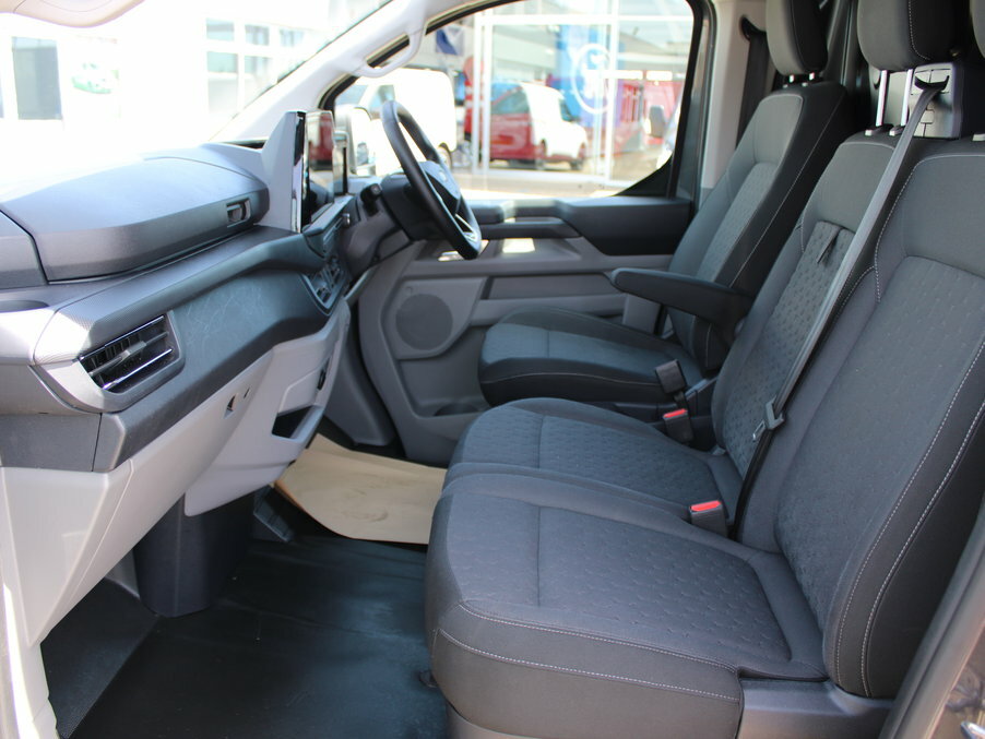 Ford Transit Custom Diesel White #16