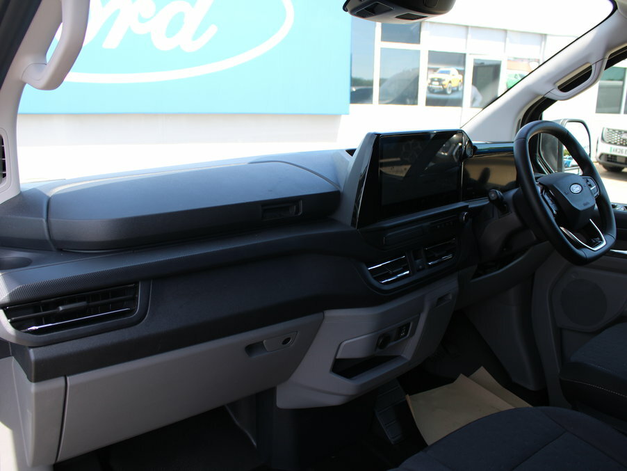 Ford Transit Custom Diesel White #15
