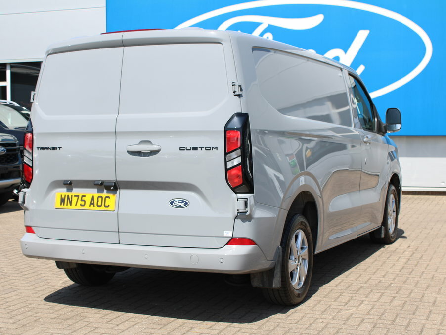 Ford Transit Custom 2.0 Ecoblue 136Ps H1 Van Limited WN75AOC Grey #3