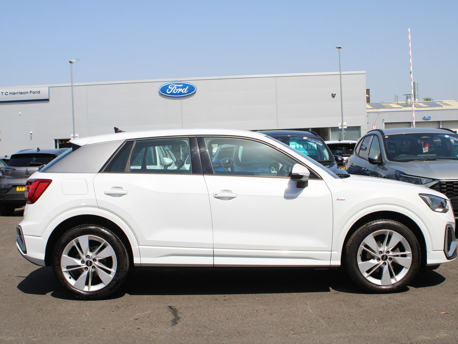 Audi Q2 35 Tfsi S Line White #4
