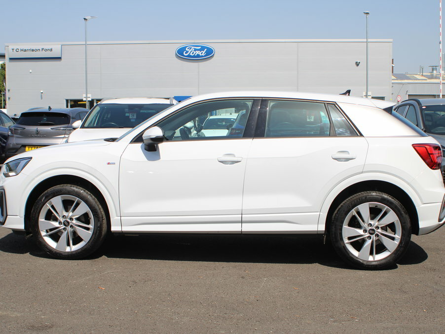 Audi Q2 35 Tfsi S Line White #3