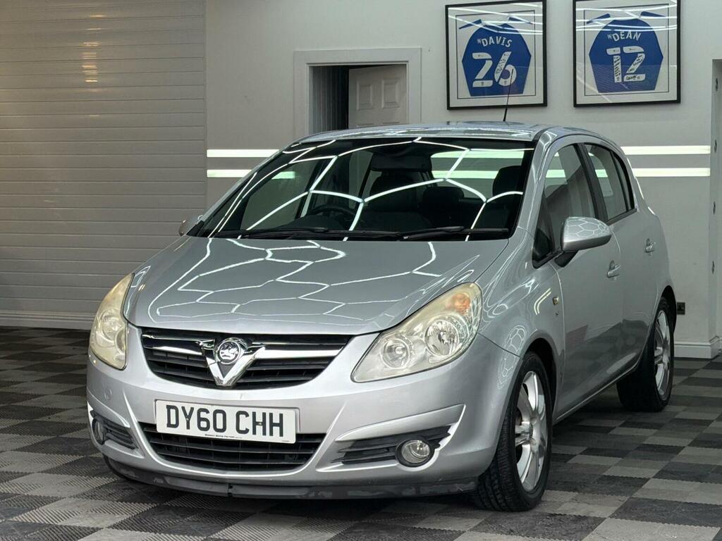 Vauxhall Corsa Hatchback 1.4I 16V Se Ac 201060 Silver #3