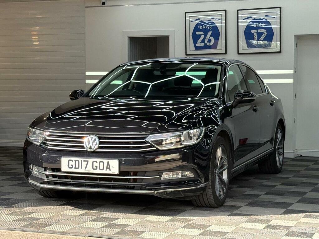 Volkswagen Passat Saloon 2.0 Tdi Gt Dsg Euro 6 Ss 201717 GD17GOA Black #3