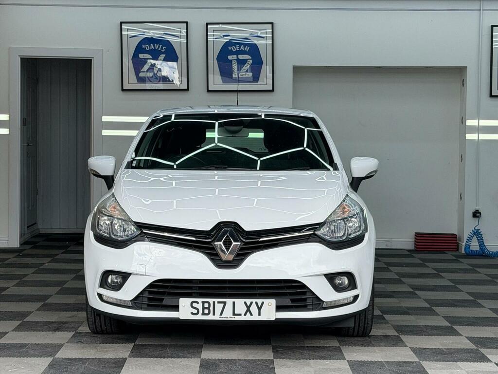 Renault Clio Hatchback 1.2 16V Dynamique Nav Euro 6 20171 SB17LXY White #2