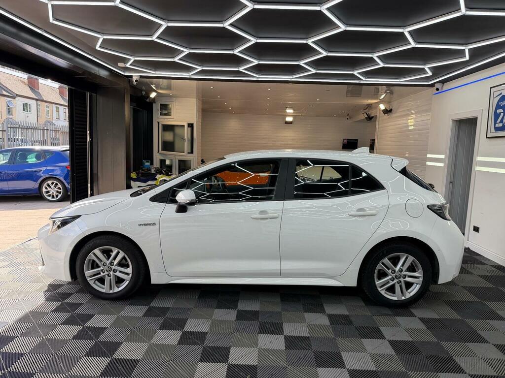 Toyota Corolla 1.8 Vvt-h Icon Tech Cvt Euro 6 Ss White #5
