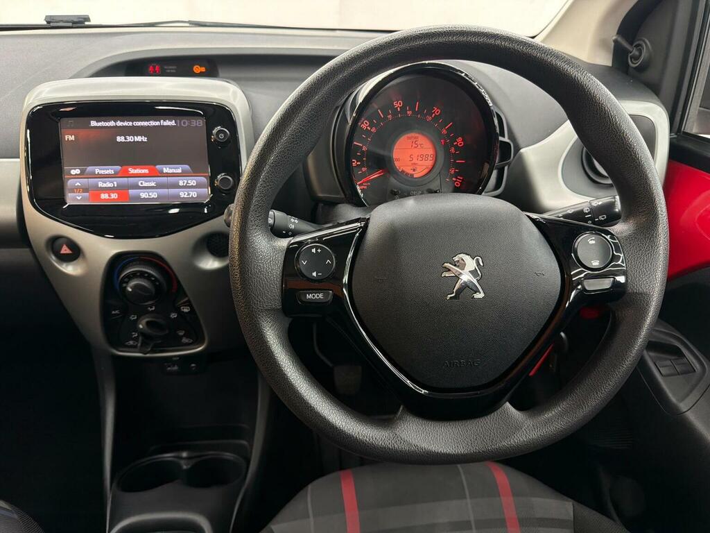 Peugeot 108 Vti Access Hatchback White #31