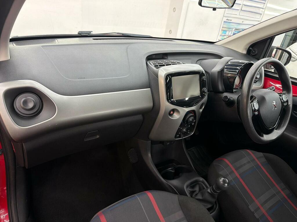 Peugeot 108 Vti Access Hatchback White #14