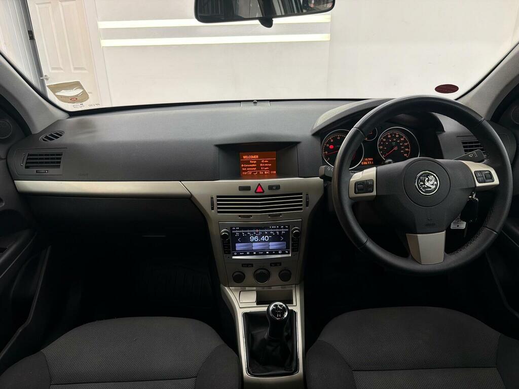 Vauxhall Astra Vxr Red #9
