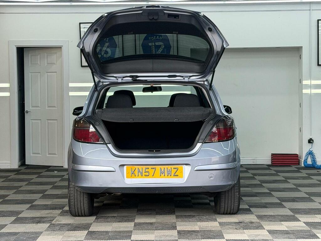 Vauxhall Astra Vxr Red #25