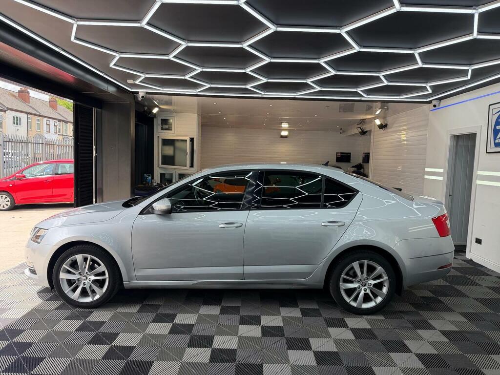 Skoda Octavia Hatchback 1.4 Tsi Se L Dsg Euro 6 Ss 2017 Silver #5