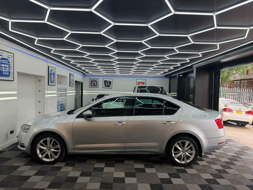 Skoda Octavia Hatchback 1.4 Tsi Se L Dsg Euro 6 Ss 2017 Silver #6