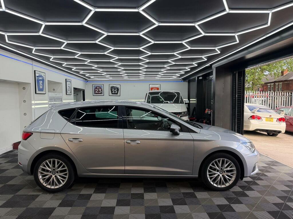 Seat Leon 1.5 Tsi Evo Fr Black Edition Ez 2019 Blue #8