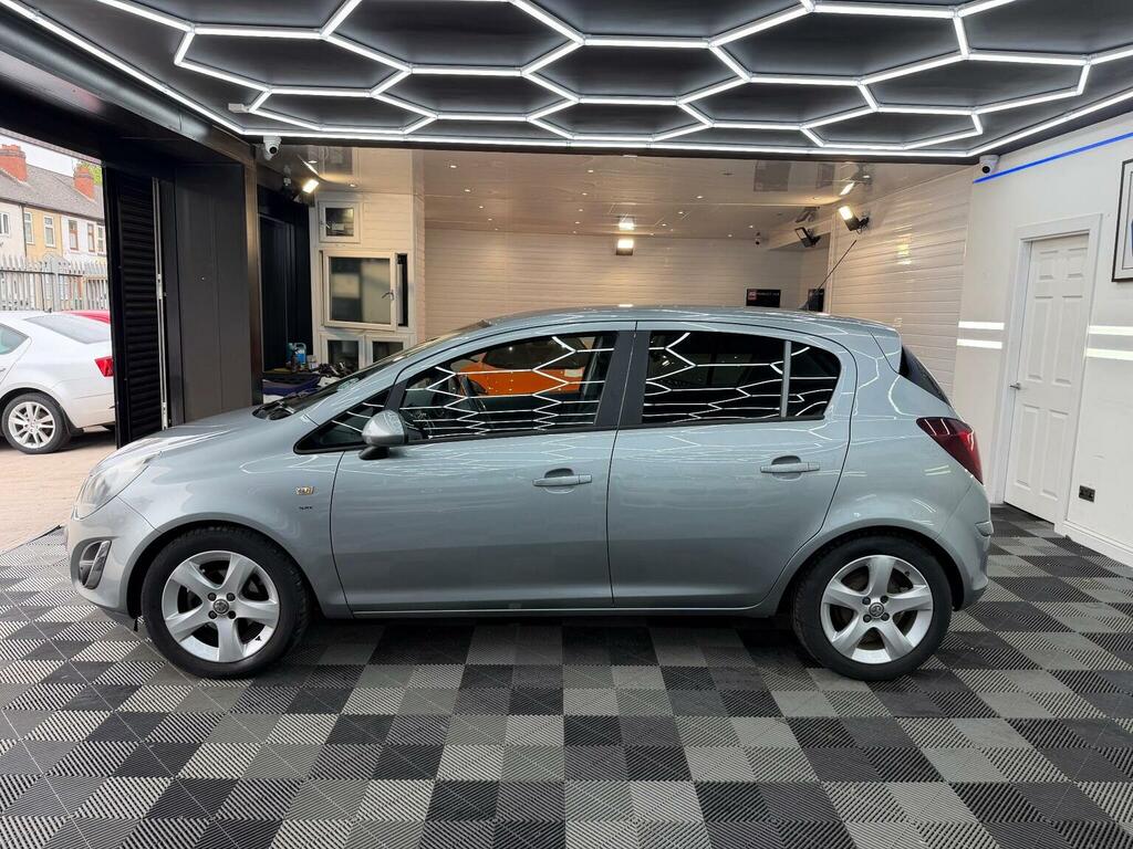 Vauxhall Corsa 1.2 16V Limited Edition Euro 5 White #5