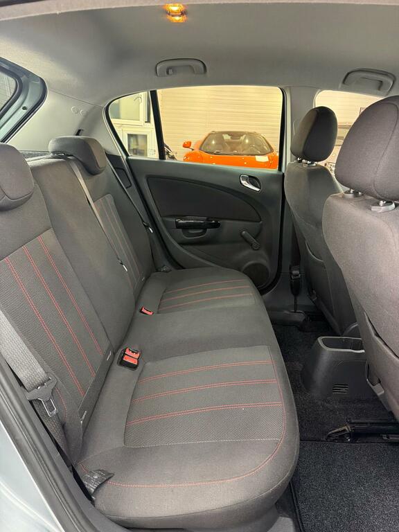 Vauxhall Corsa 1.2 Excite Ac 83 Bhp Silver #18