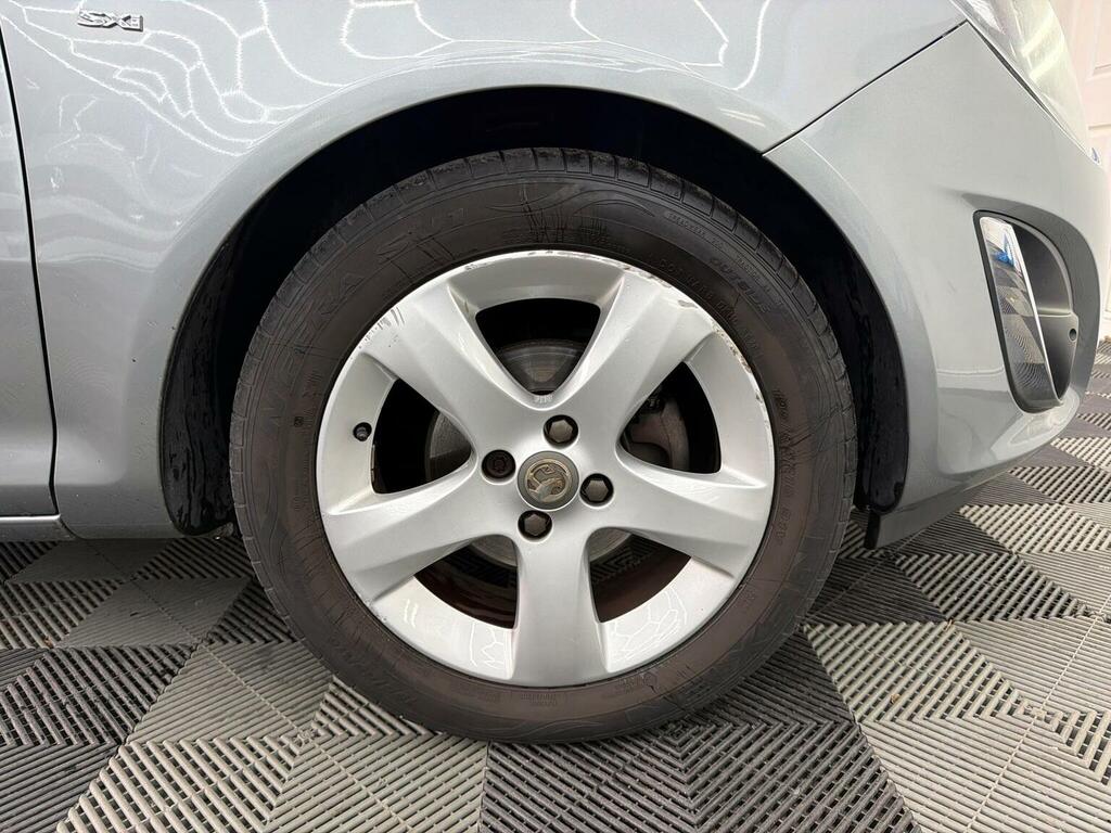 Vauxhall Corsa 1.2 Excite Ac 83 Bhp Silver #25