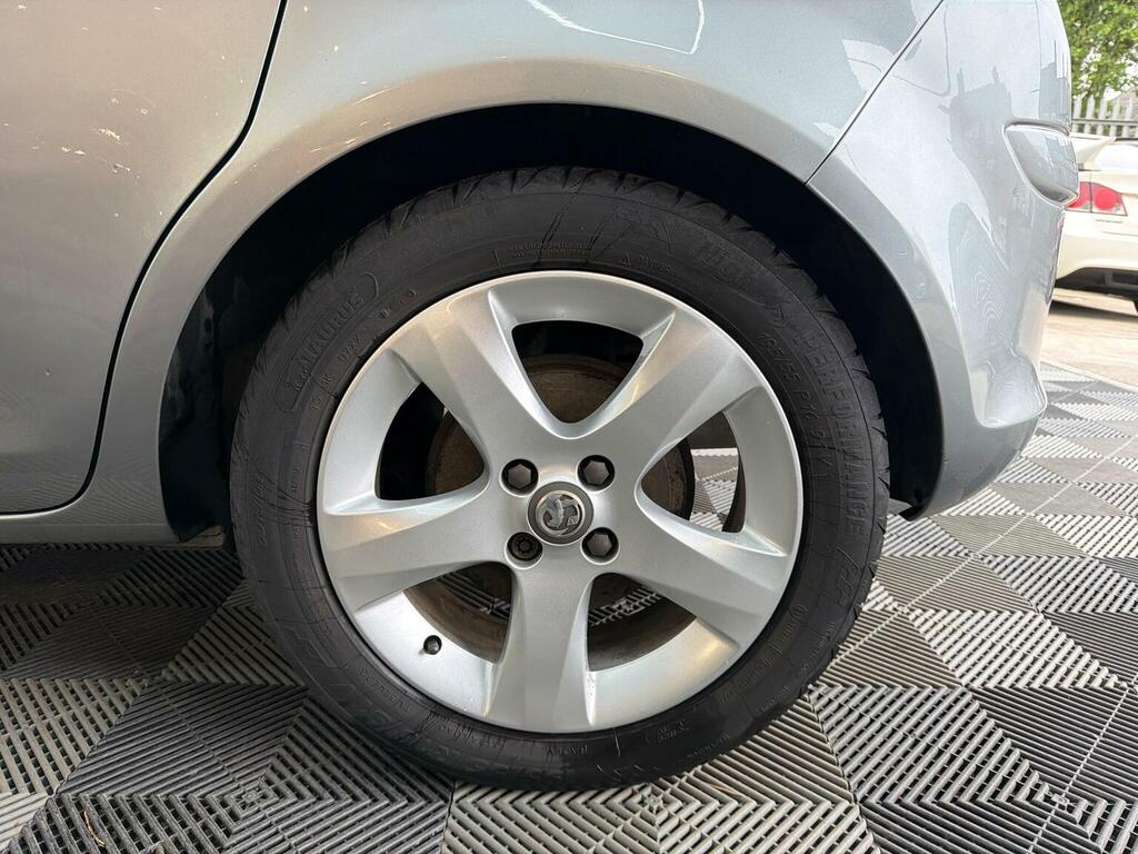 Vauxhall Corsa 1.2 Excite Ac 83 Bhp Silver #24