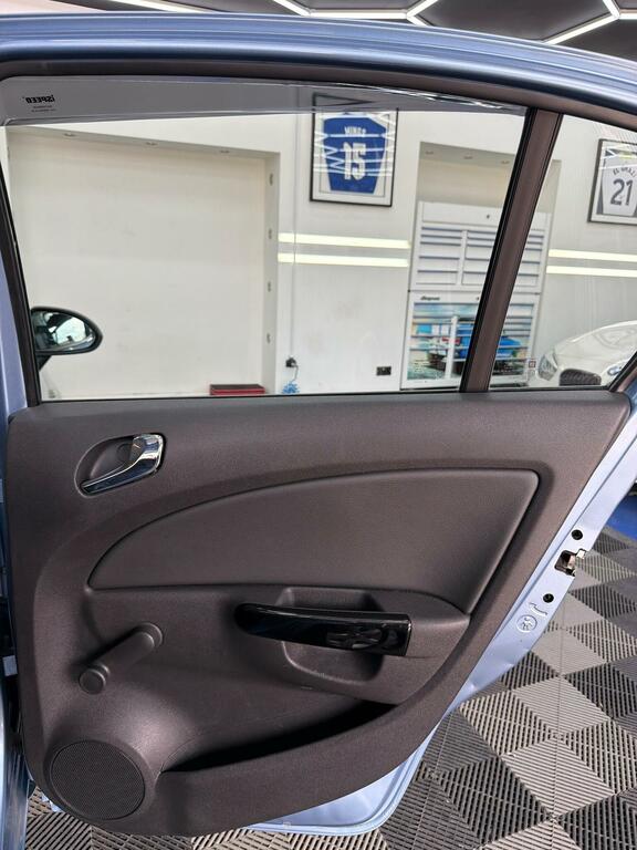 Vauxhall Corsa Van Corsa Van. 3,450 White #21