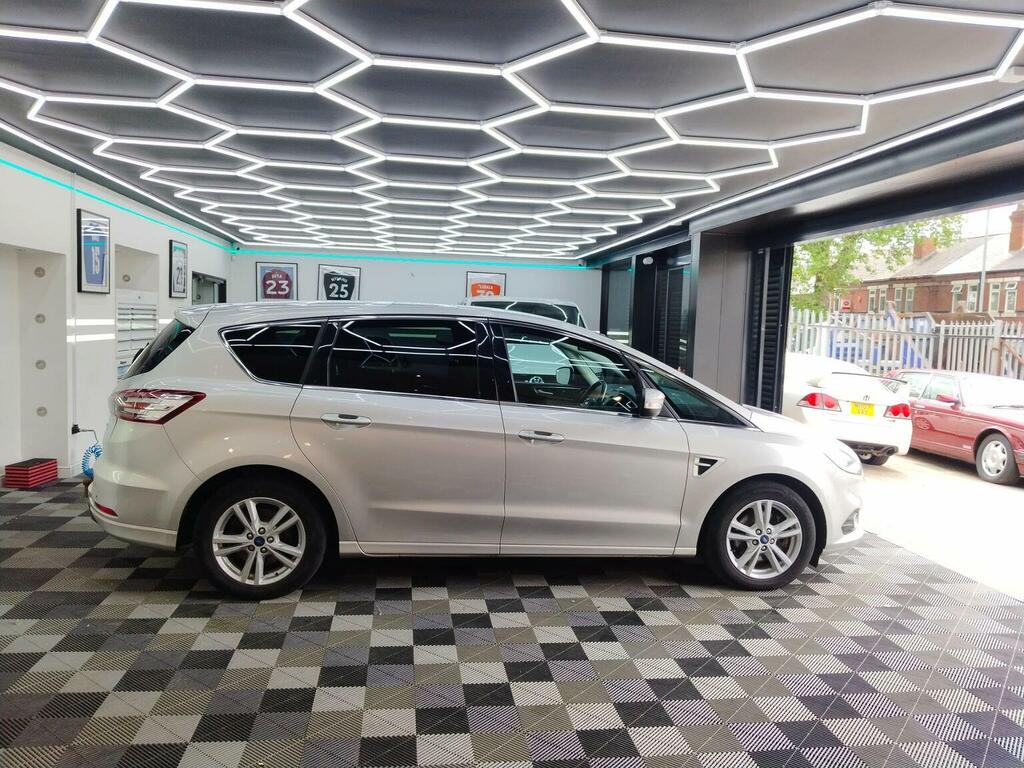 Ford S-Max Mpv 2.0 Tdci Zetec Euro 6 Ss 201766 White #8