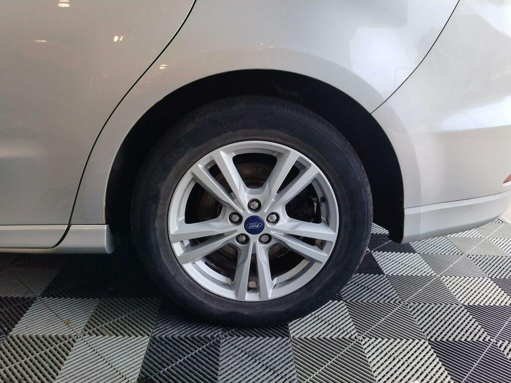 Ford S-Max Mpv 2.0 Tdci Zetec Euro 6 Ss 201766 White #24
