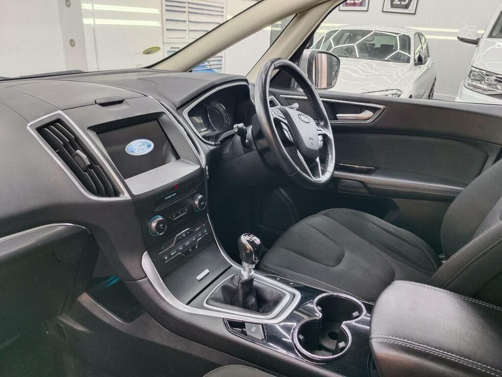 Ford S-Max Mpv 2.0 Tdci Zetec Euro 6 Ss 201766 White #11