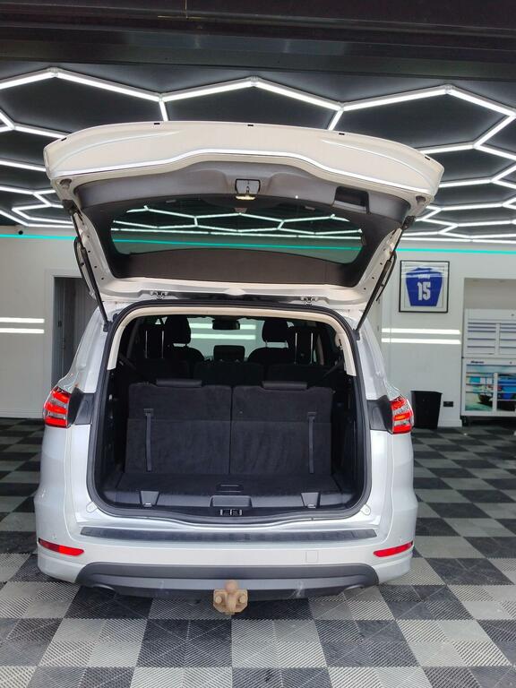 Ford S-Max Mpv 2.0 Tdci Zetec Euro 6 Ss 201766 White #32