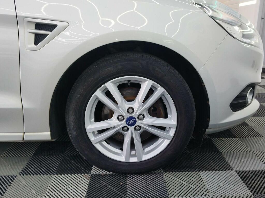 Ford S-Max Mpv 2.0 Tdci Zetec Euro 6 Ss 201766 White #26