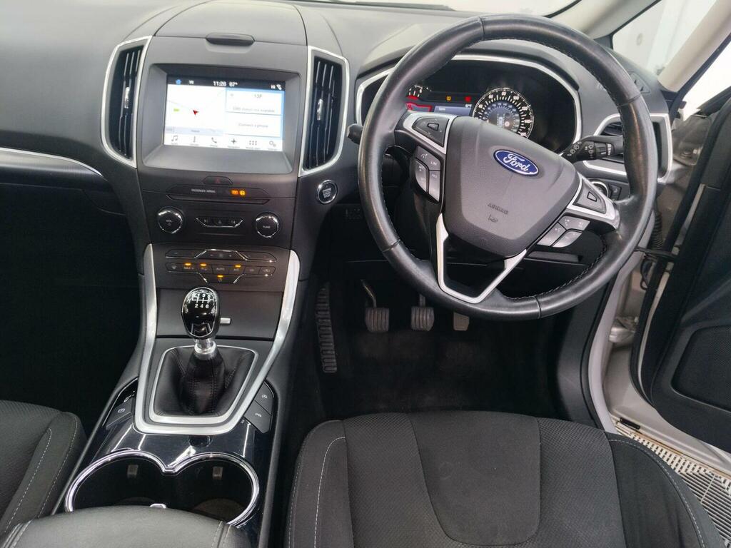 Ford S-Max Mpv 2.0 Tdci Zetec Euro 6 Ss 201766 White #15