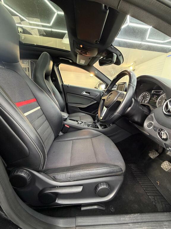 Mercedes-Benz A Class 1.8 A180 Cdi Se 7G-dct Black #11