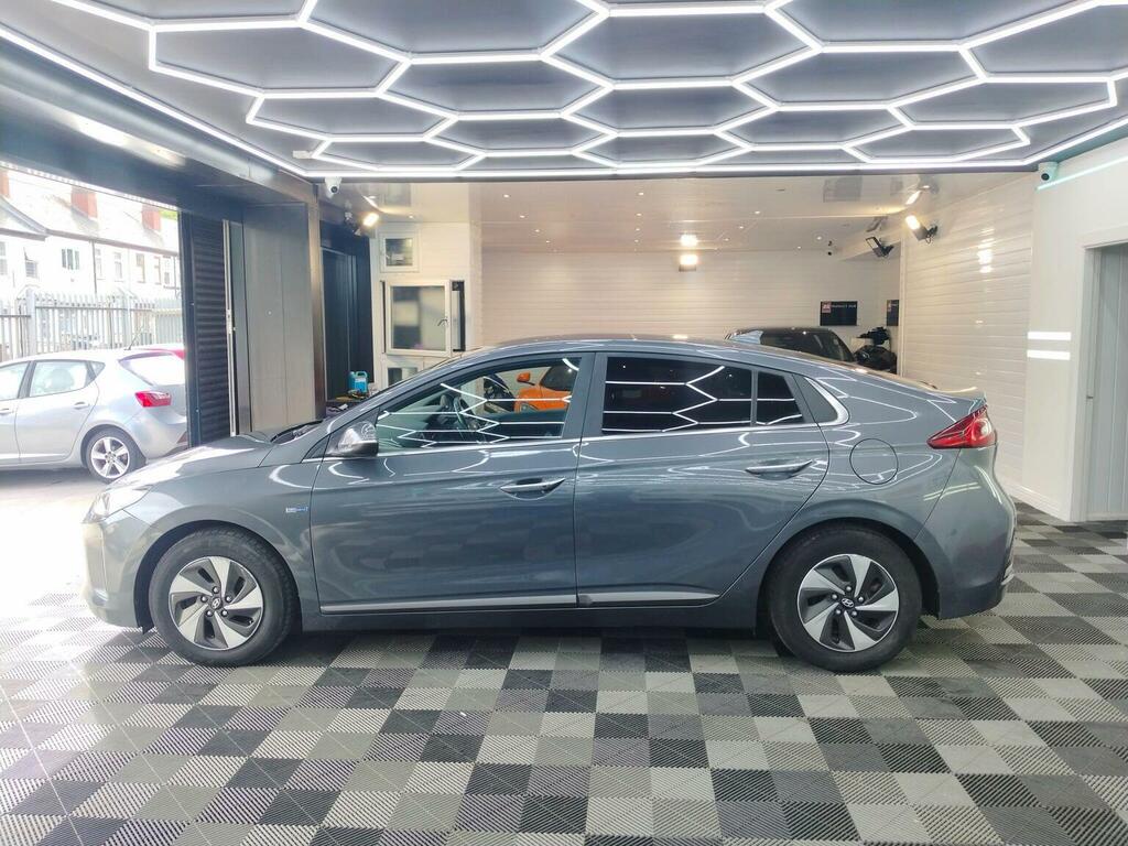 Hyundai Ioniq 1.6 H-gdi Premium Dct Euro 6 Ss Grey #5