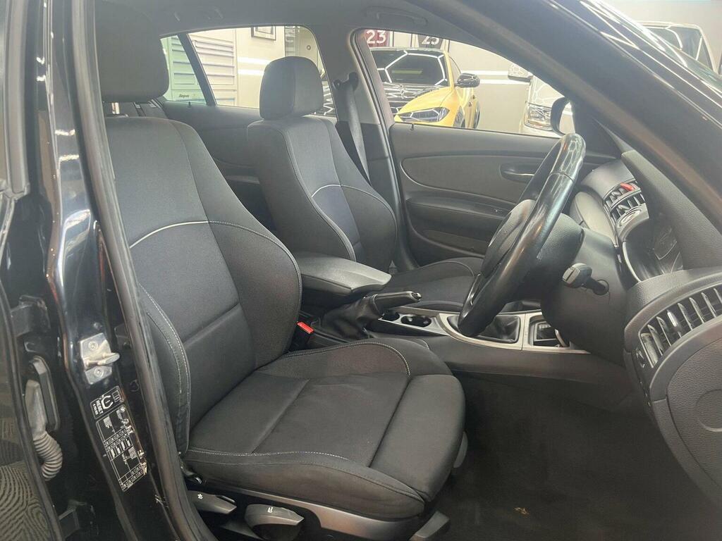 BMW 1 Series Hatchback 2.0 116D Se Euro 4 201060 Black #15