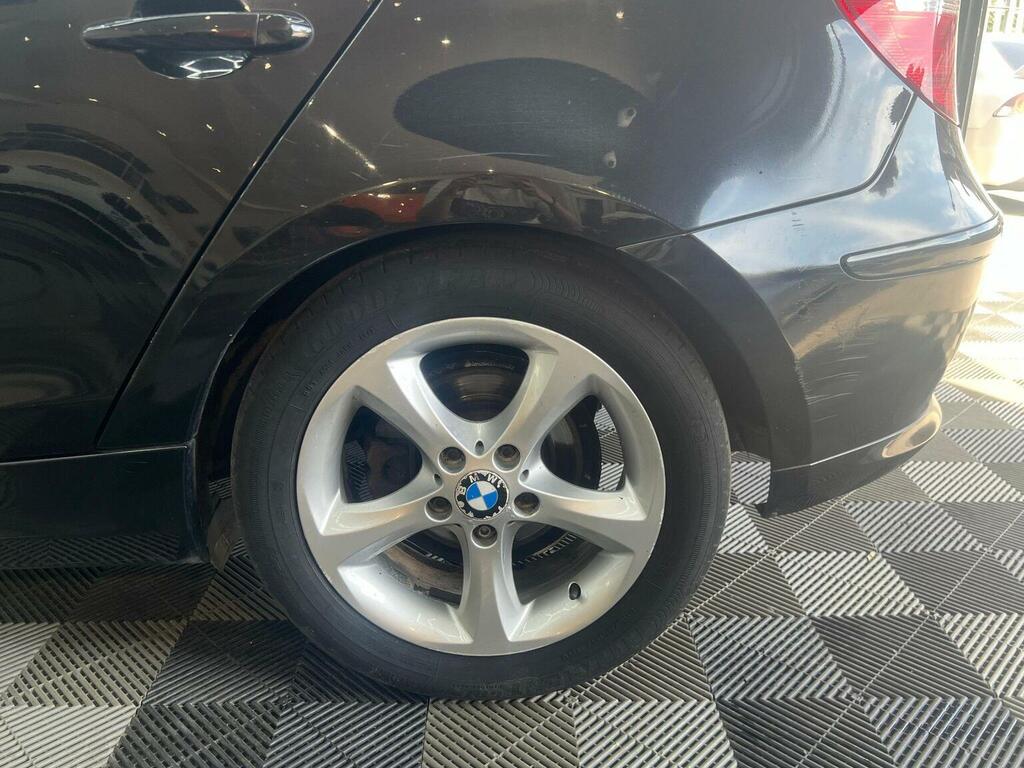 BMW 1 Series Hatchback 2.0 116D Se Euro 4 201060 Black #22