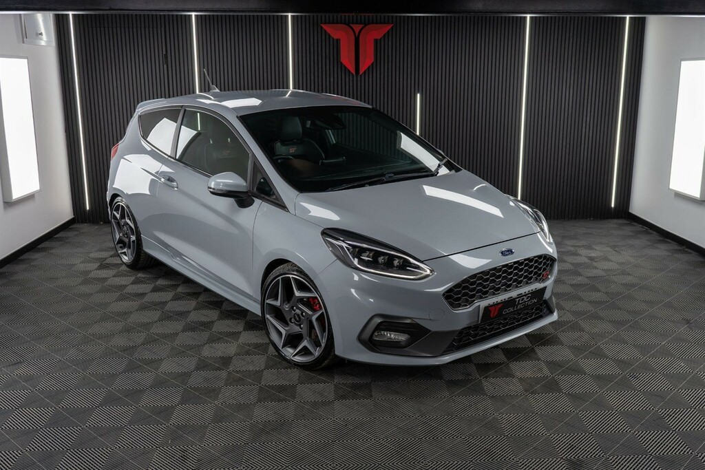 Ford Fiesta Hatchback Silver
