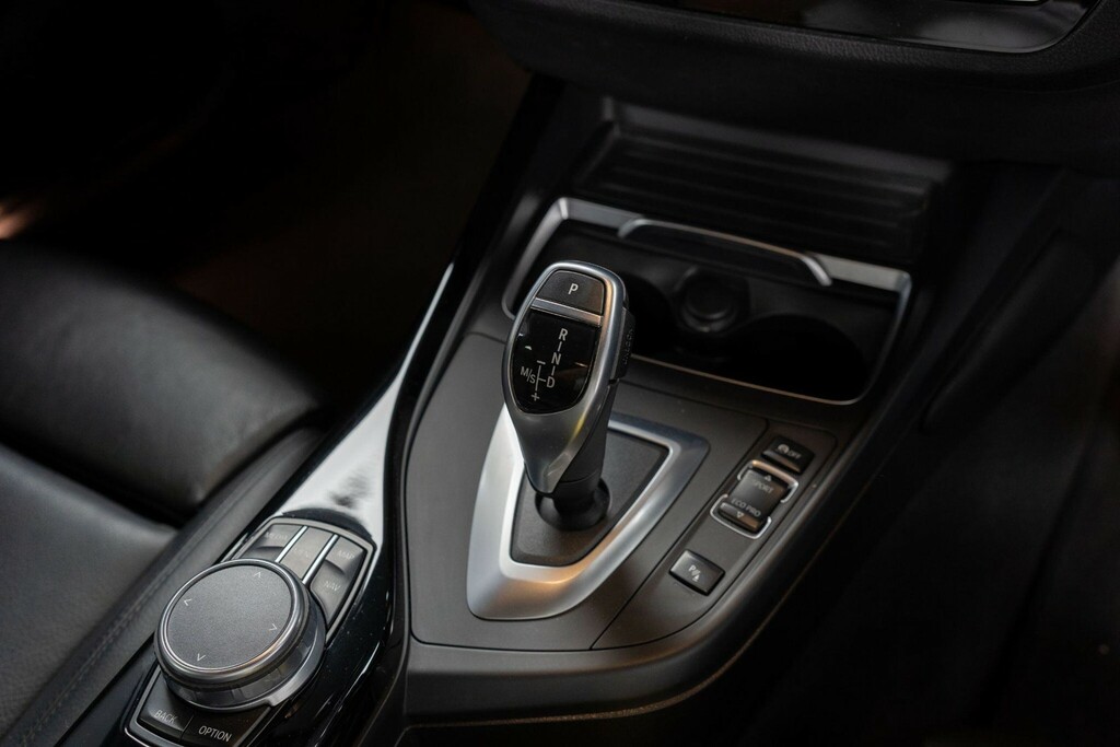 BMW 1 Series Shadow Edition Black #23