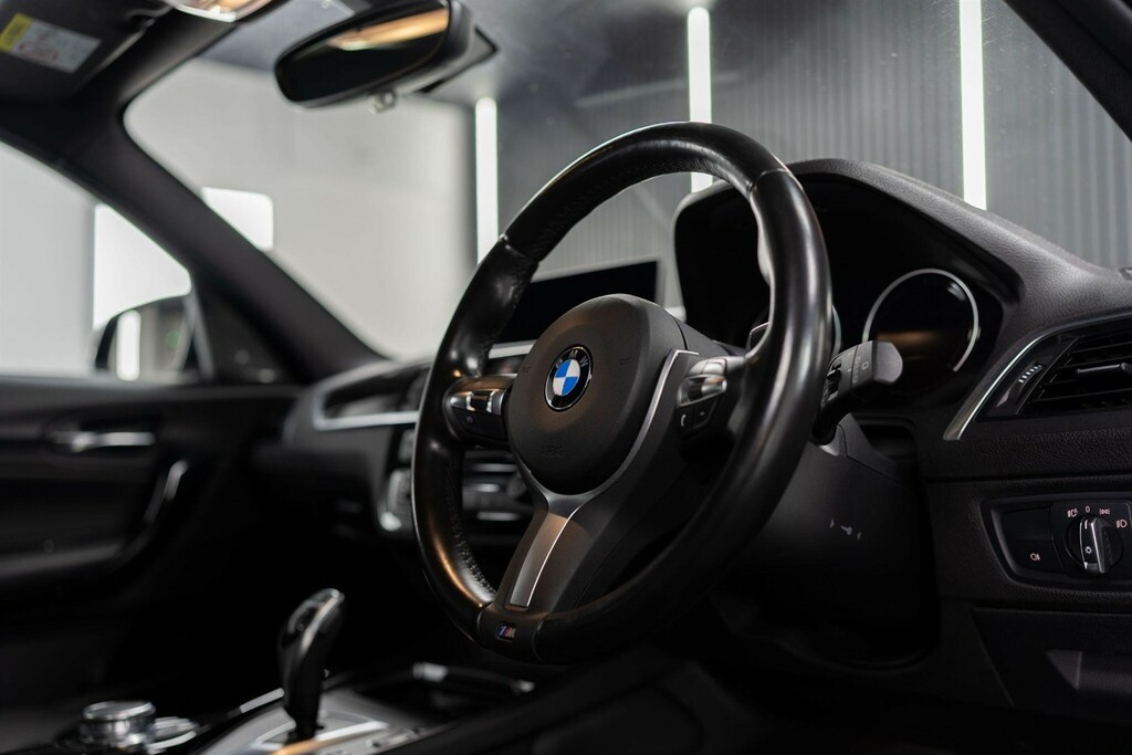 BMW 1 Series Shadow Edition Black #3