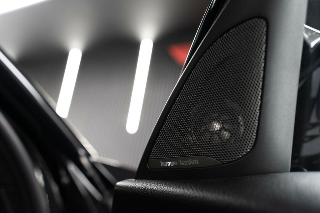 BMW 1 Series Shadow Edition Black #27