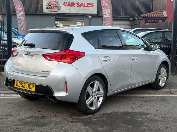 Toyota Auris 1.6 V-matic Sport Euro 5 Silver #5