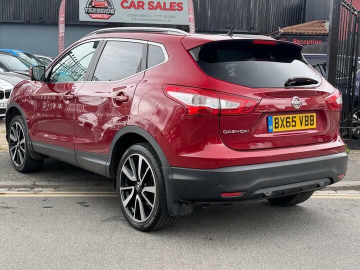 Nissan Qashqai 1.2 Dig-t Tekna 2Wd Euro 6 Ss BX65VBB Red