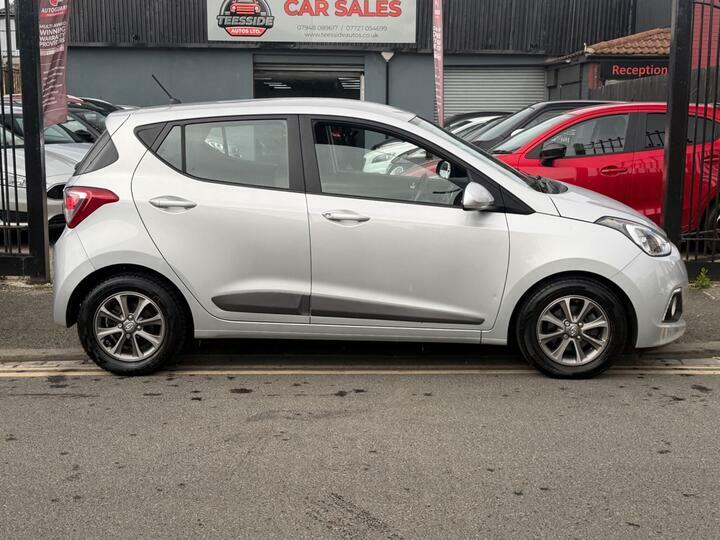 Hyundai I10 1.2 Premium Euro 5 NX15RPU Silver #2