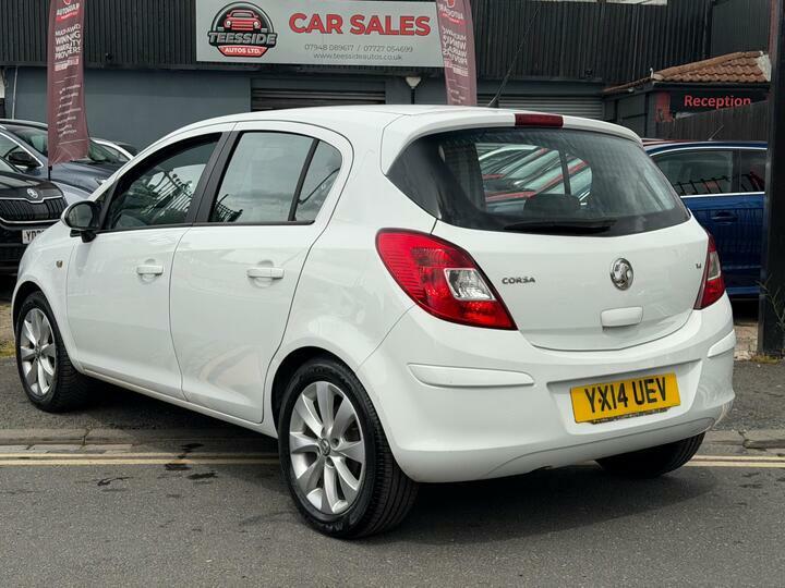 Vauxhall Corsa 1.4 16V Excite Euro 5 Ac YX14UEV White