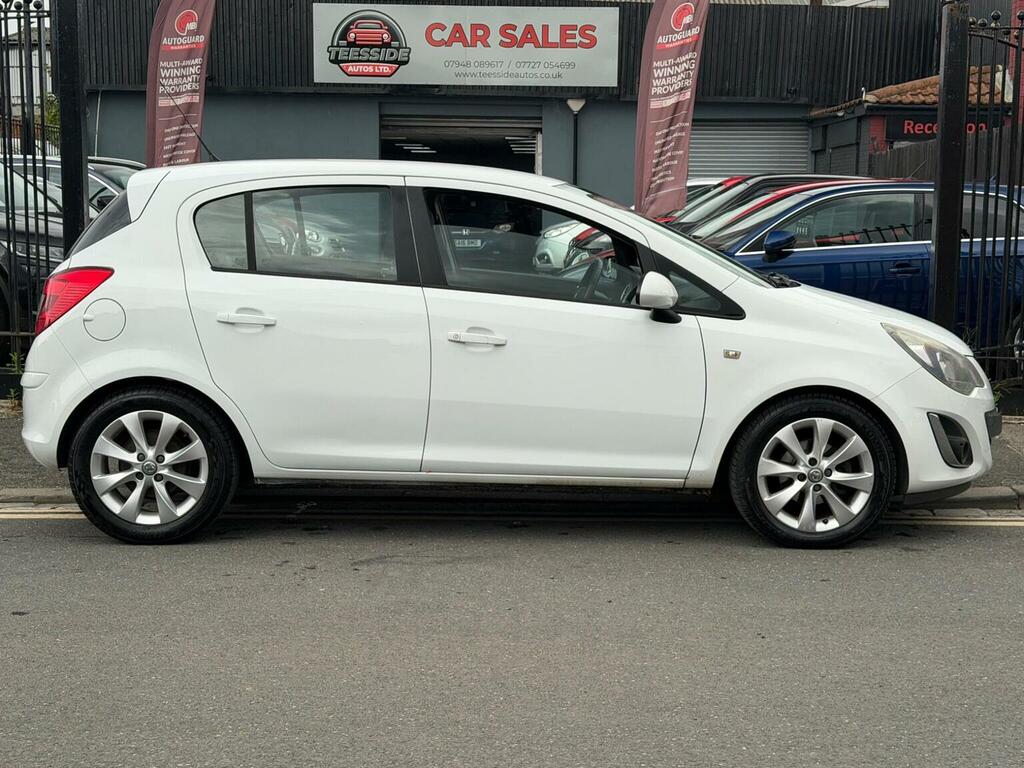 Vauxhall Corsa 1.4 16V Excite Euro 5 Ac 201414 YX14UEV White #3