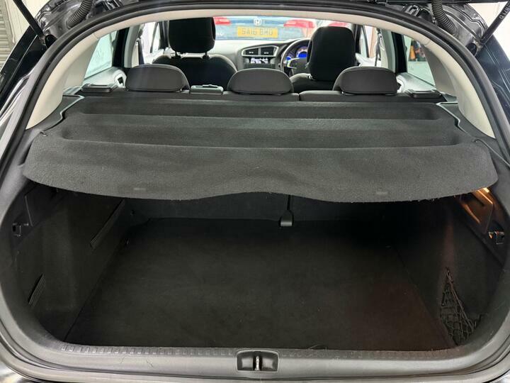 Citroen C4 C4 Selection White #27