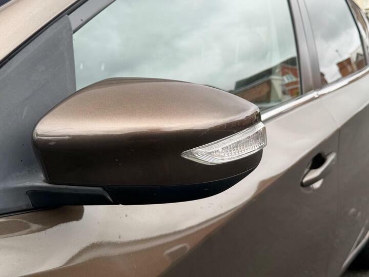 Nissan Pulsar Hatchback Acenta Blue #17
