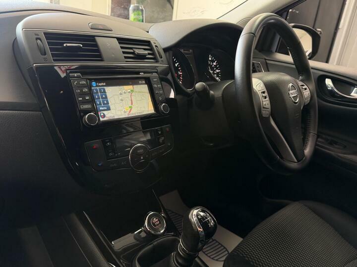 Nissan Pulsar Hatchback Acenta Blue #31
