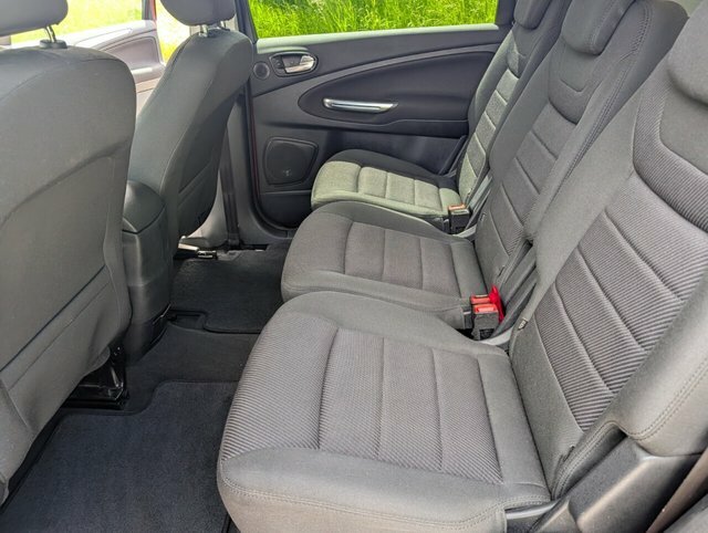 Ford S-Max 2.0 Titanium Tdci 138 Bhp.7 Mil White #18