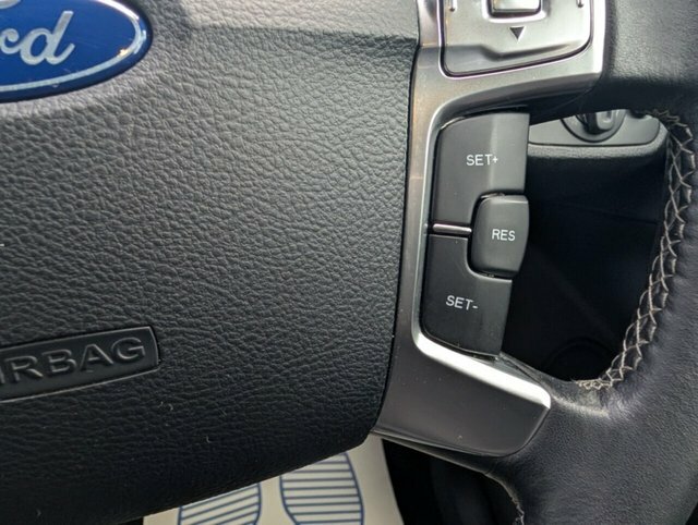 Ford S-Max 2.0 Titanium Tdci 138 Bhp.7 Mil White #28