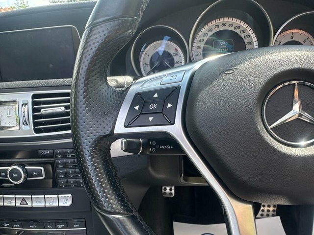 Mercedes-Benz E Class 2.1 E250 Cdi Amg Sport 204 Bhp Black #31