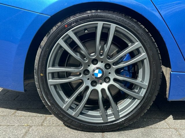 BMW 3 Series 318D Blueperformance M Sport Blue #2