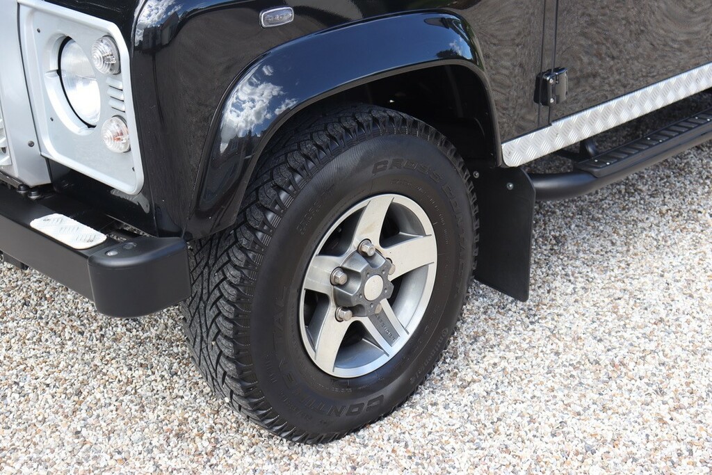 Land Rover Defender 110 110 High Capacity Green #13